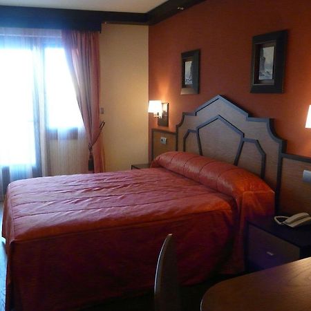 Hotel Tio Manolo De Нойя Экстерьер фото